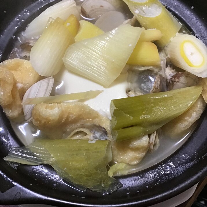 あさりの酒粕入り水炊き。